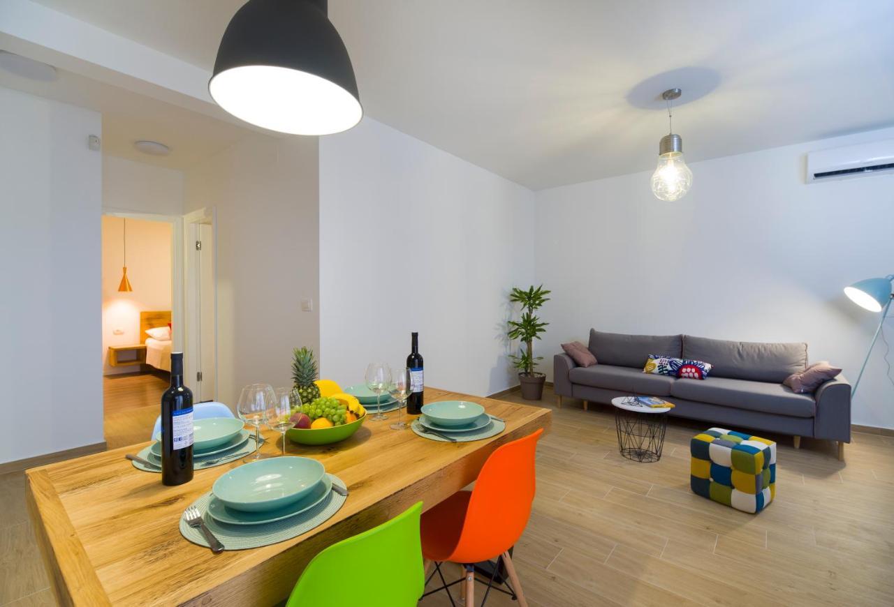 Apartments Bulli 特罗吉尔 外观 照片