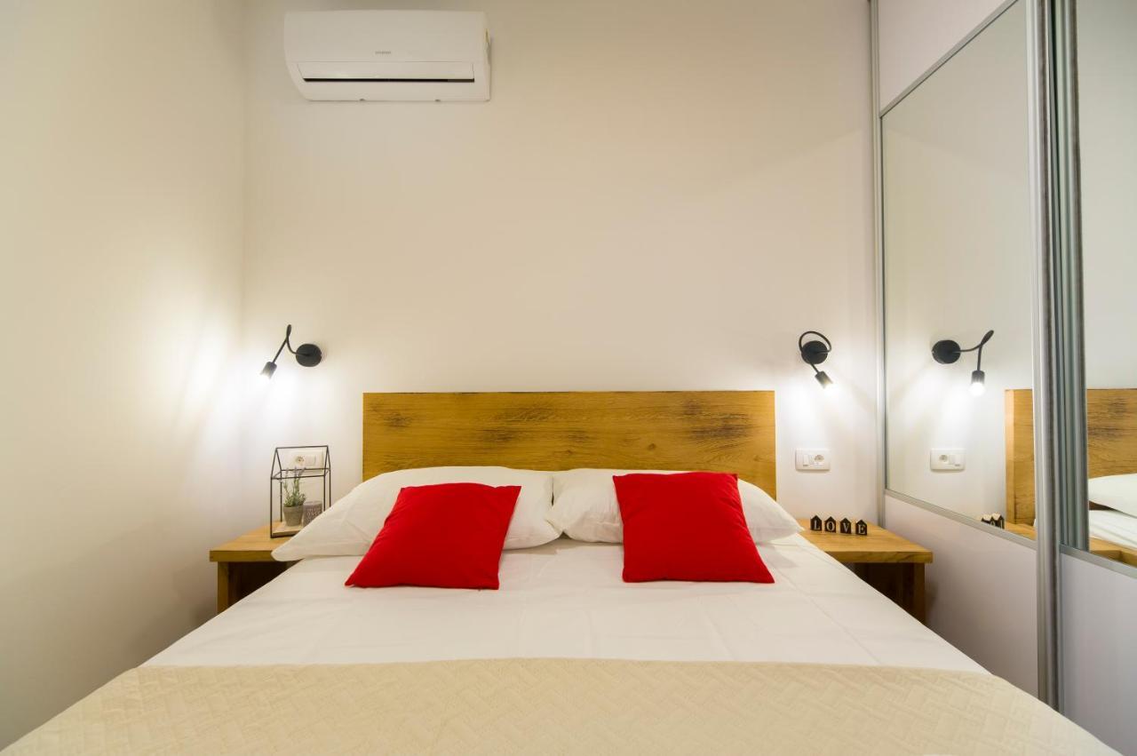 Apartments Bulli 特罗吉尔 外观 照片