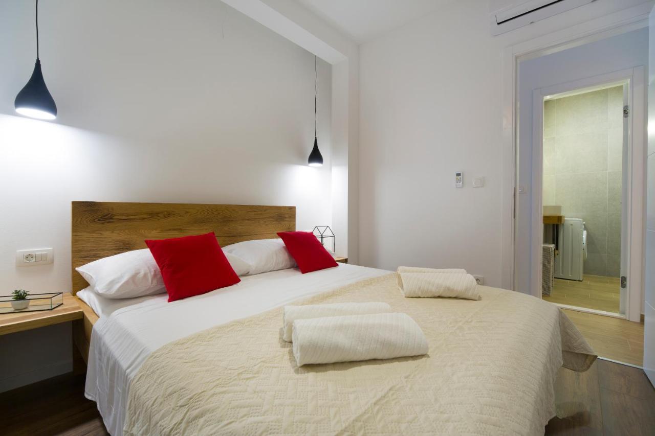 Apartments Bulli 特罗吉尔 外观 照片