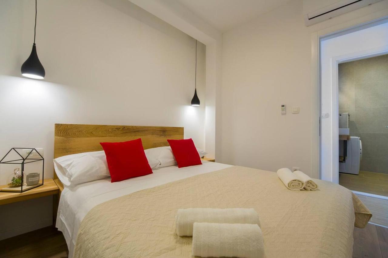 Apartments Bulli 特罗吉尔 外观 照片